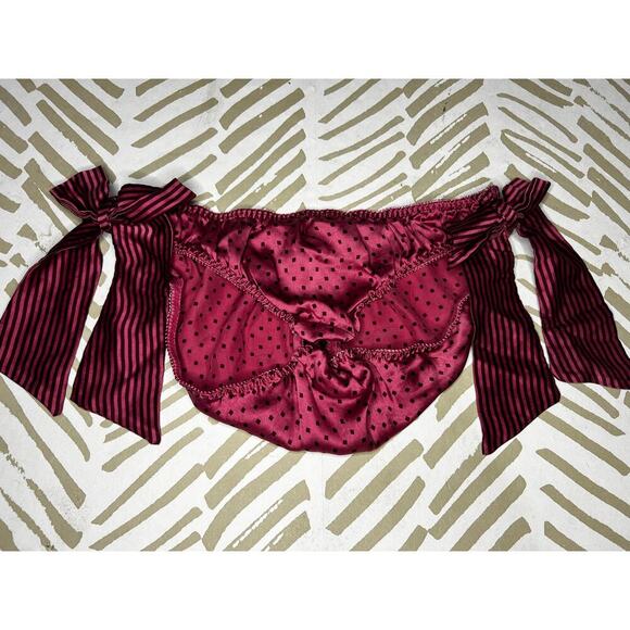 VICTORIA'S SECRET M SMOOTH SILK STRIPE SIDE BOW VINTAGE RARE BIKINI PANTIES - Picture 1 of 6